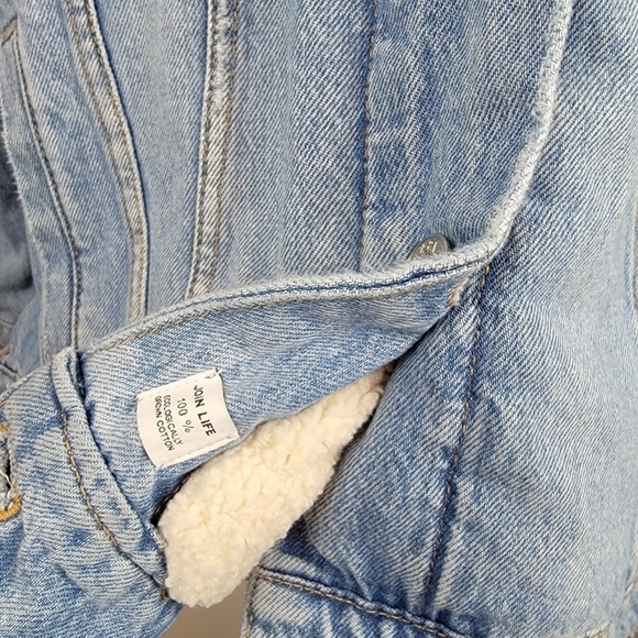 Zara Oversized Denim Jacket Sherpa Lined Size Medium - Picture 6 of 9